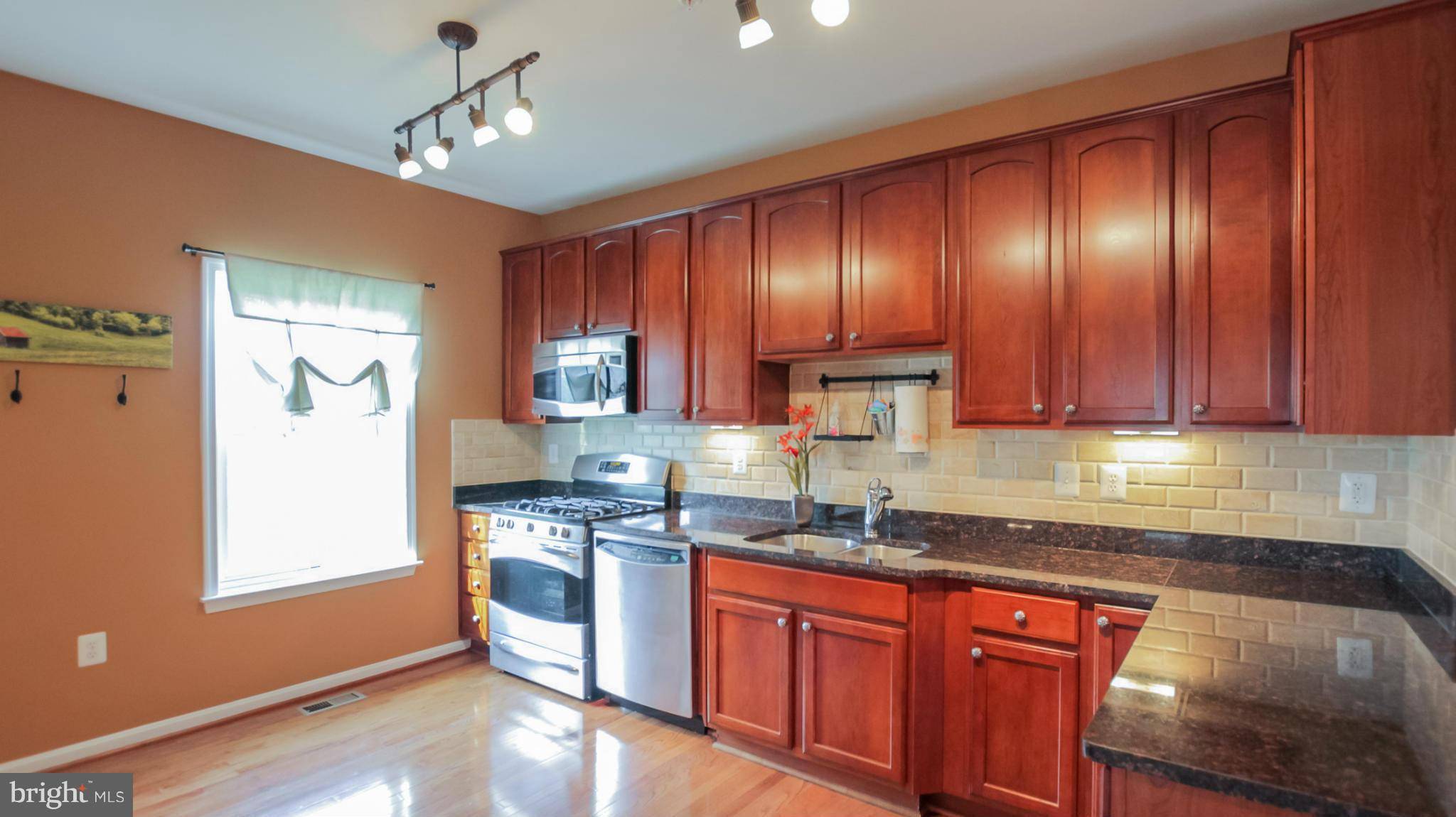 Woodbridge, VA 22191,2850 CHINKAPIN OAK LN