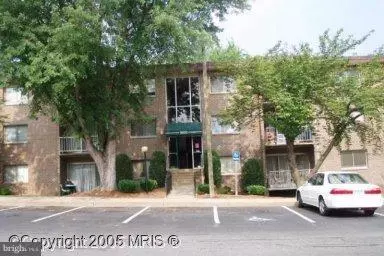 1600 RENATE DR #304, Woodbridge, VA 22192