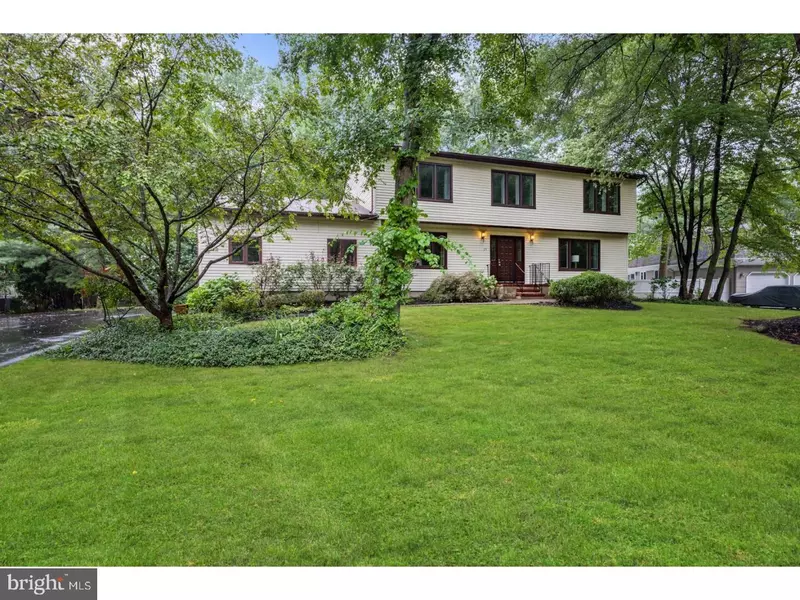 29 BENFORD DR, West Windsor, NJ 08550