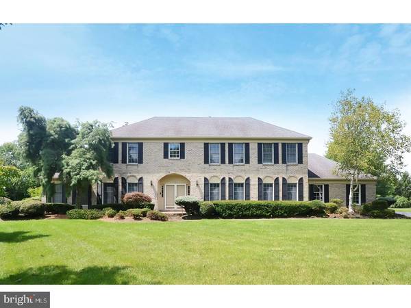 10 MILLBROOK DR, West Windsor, NJ 08550