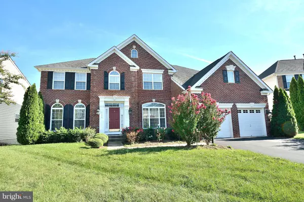 8748 LORDS VIEW LOOP, Gainesville, VA 20155