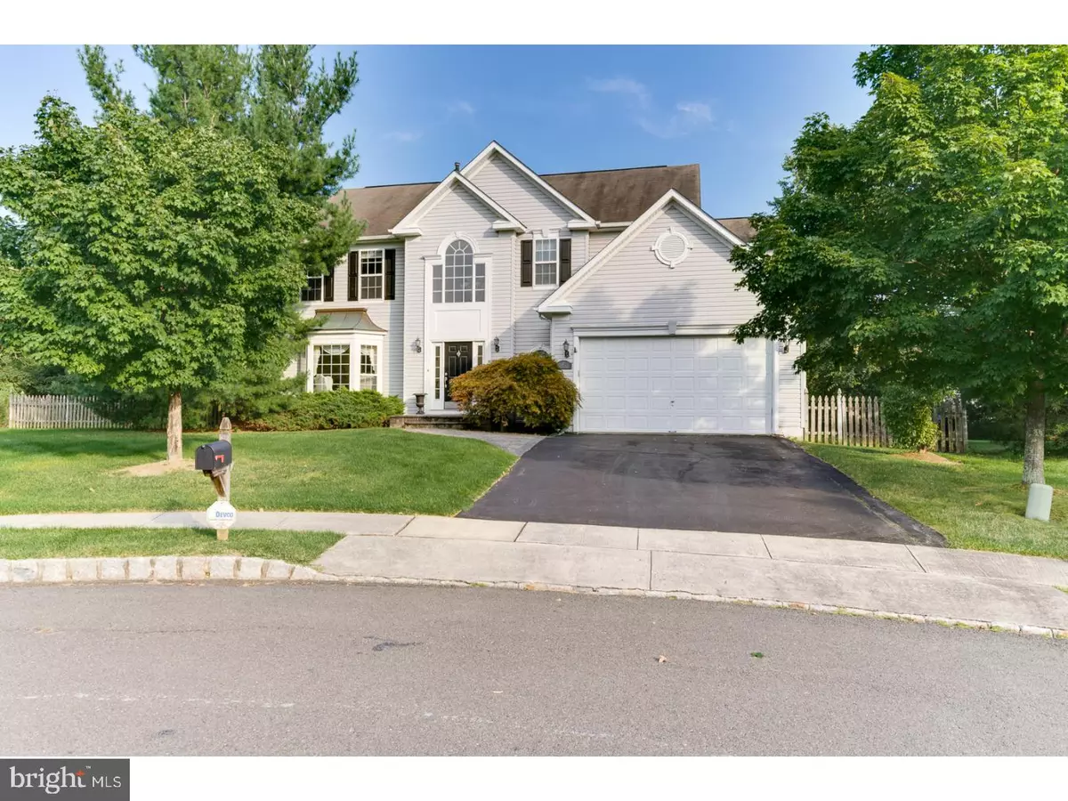 Pennington, NJ 08534,7 HENLEY PL