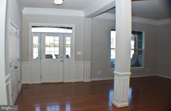 Gainesville, VA 20155,8218 BEARHURST DR