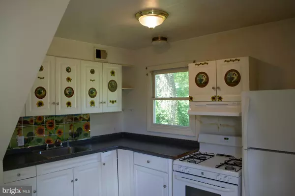 Manassas Park, VA 20111,160 POLK DR