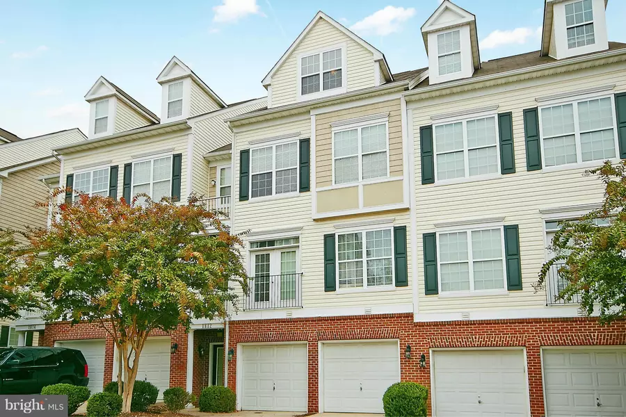 1812 CEDAR COVE WAY #101, Woodbridge, VA 22191