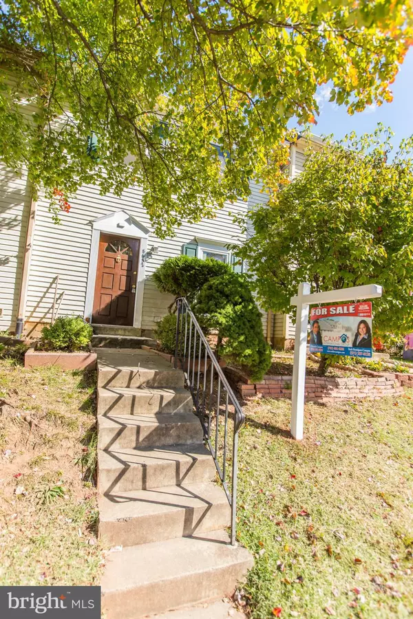 Manassas Park, VA 20111,8632 SUMTER CT