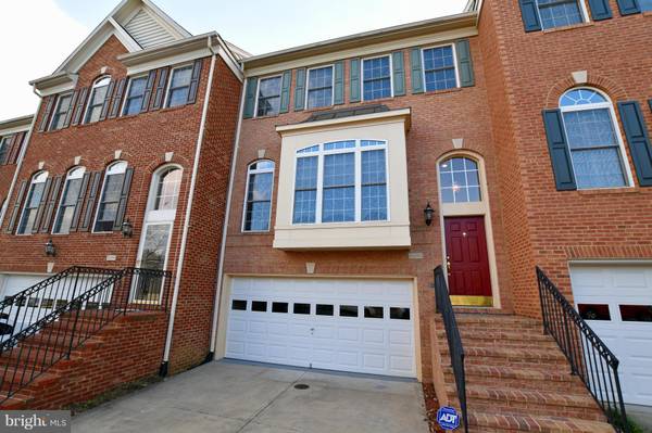 16452 STEERAGE CIR, Woodbridge, VA 22191