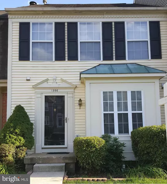 1996 BOWLINE LOOP, Woodbridge, VA 22192