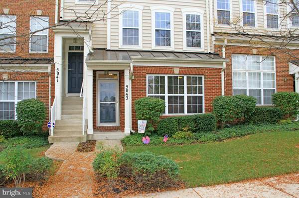 5043 ANCHORSTONE DR #208, Woodbridge, VA 22192