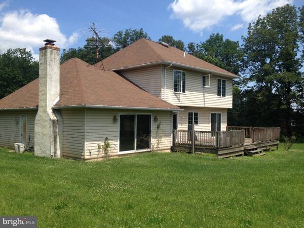 Perkiomenville, PA 18074,840 LEE RD