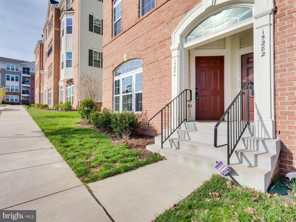 15284 REGENTS PARK DR #34, Woodbridge, VA 22191