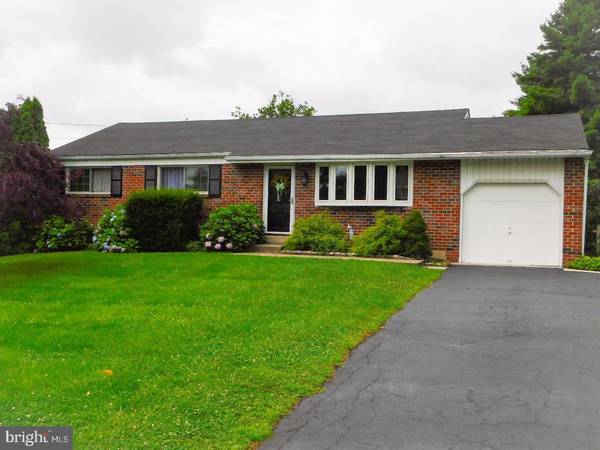 605 DONNA DR, East Norriton, PA 19403