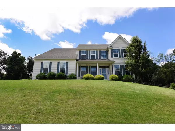 524 COURTSIDE AVE, Gilbertsville, PA 19525