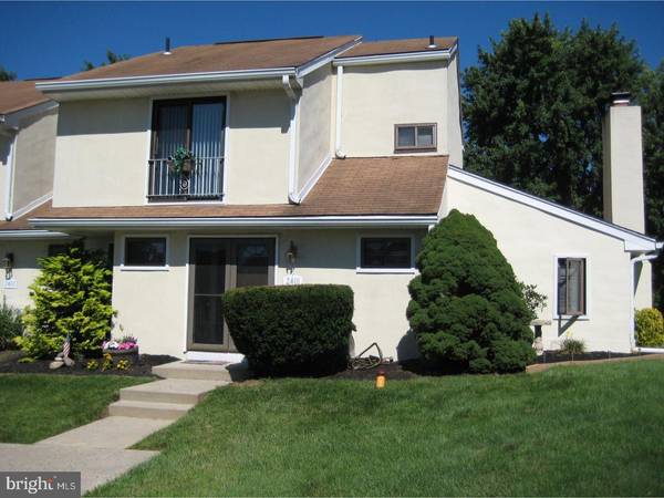 2401 ELM CIR, Lansdale, PA 19446