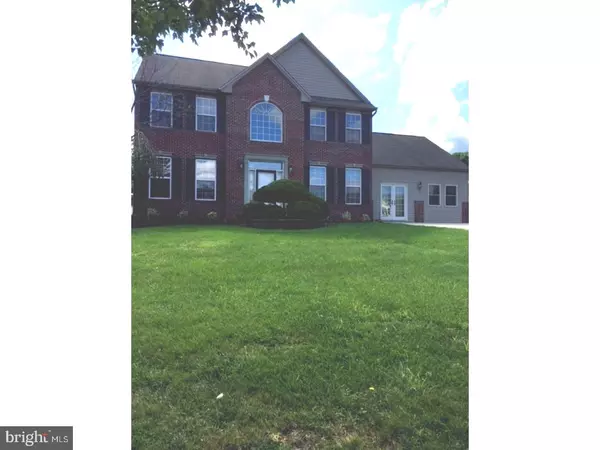 Pottstown, PA 19464,27 COUNTRY DR