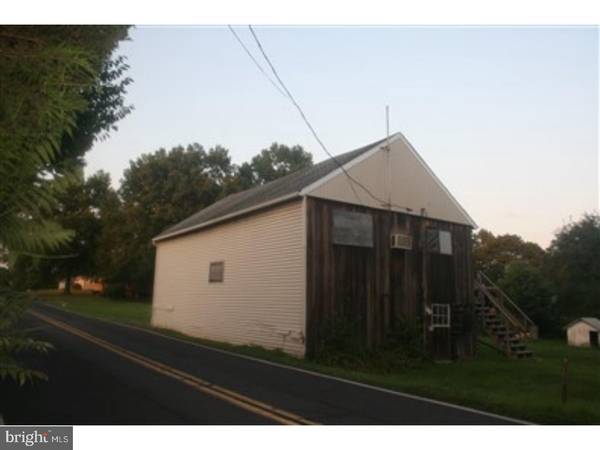 Royersford, PA 19468,429 LIMERICK CENTER RD