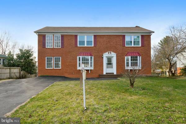 10204 BATTLEFIELD DR, Manassas, VA 20110