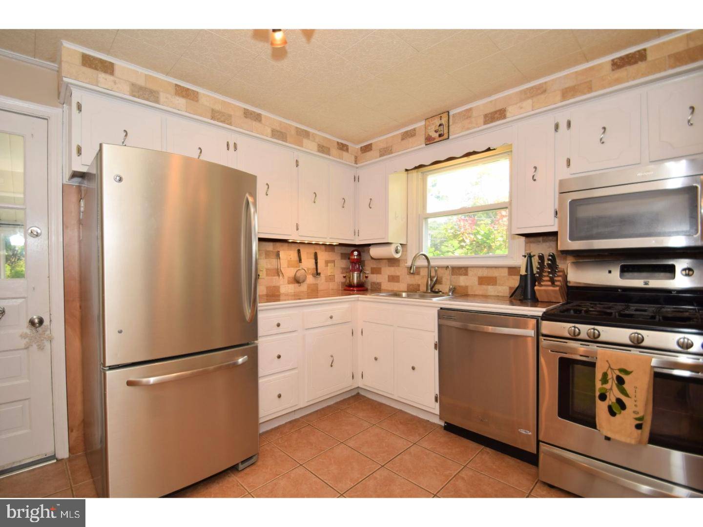 Ambler, PA 19002,229 N RIDGE AVE