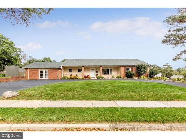 2009 BRIDLE LN, Oreland, PA 19075