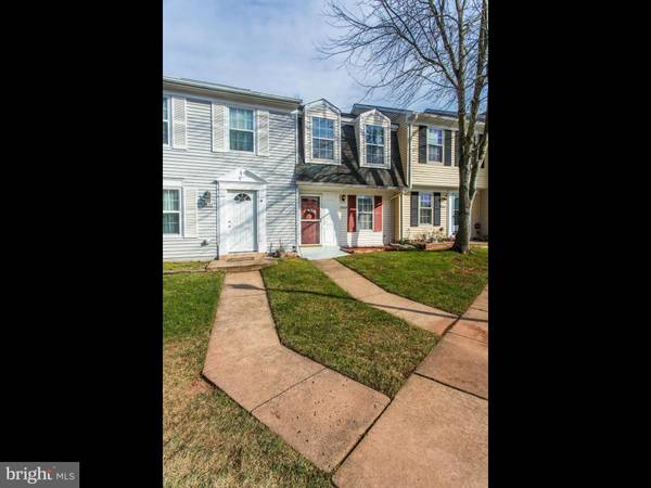 Manassas, VA 20110,8335 FELSTED LN #20