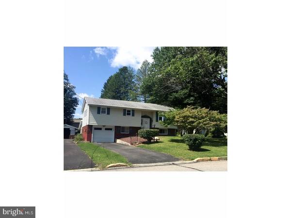 520 N 9TH ST, Lehighton, PA 18235