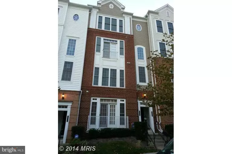 14762 POTOMAC BRANCH DR #467A, Woodbridge, VA 22191