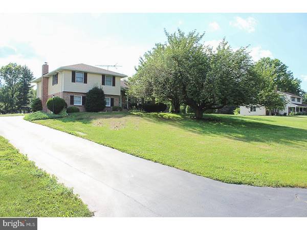 450 BUTTERNUT DR, Parkesburg, PA 19365