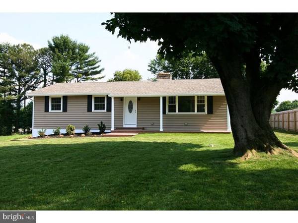 106 E 1ST AVE, Parkesburg, PA 19365