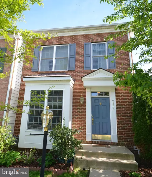 2563 OAK TREE LN, Woodbridge, VA 22191