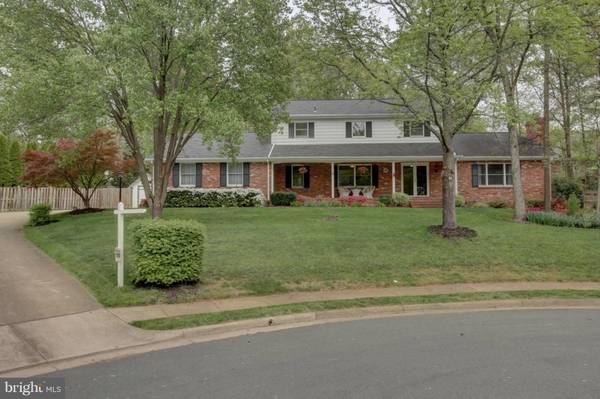 8784 PEABODY ST, Manassas, VA 20110