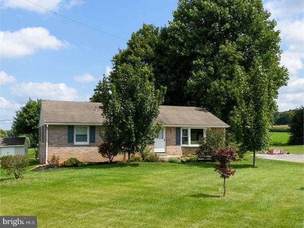 682 SADSBURY RD, Parkesburg, PA 19365