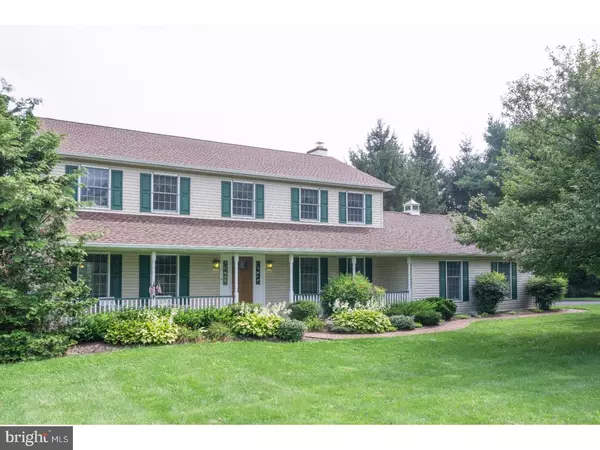 10 COLTEN DR, Cochranville, PA 19330