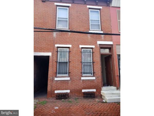 3918 WARREN ST, Philadelphia, PA 19104