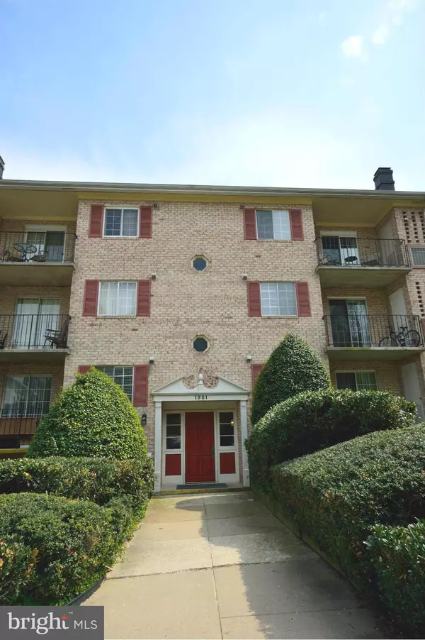 Woodbridge, VA 22192,1521 COLONIAL DR #203