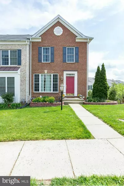 2543 OAK TREE LN, Woodbridge, VA 22191