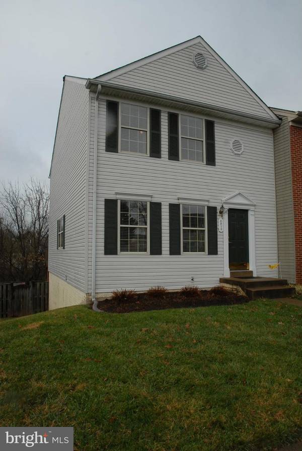 8930 PRINCETON PARK DR, Manassas, VA 20110