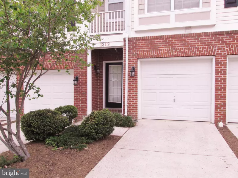 1819 CEDAR COVE WAY #8, Woodbridge, VA 22191