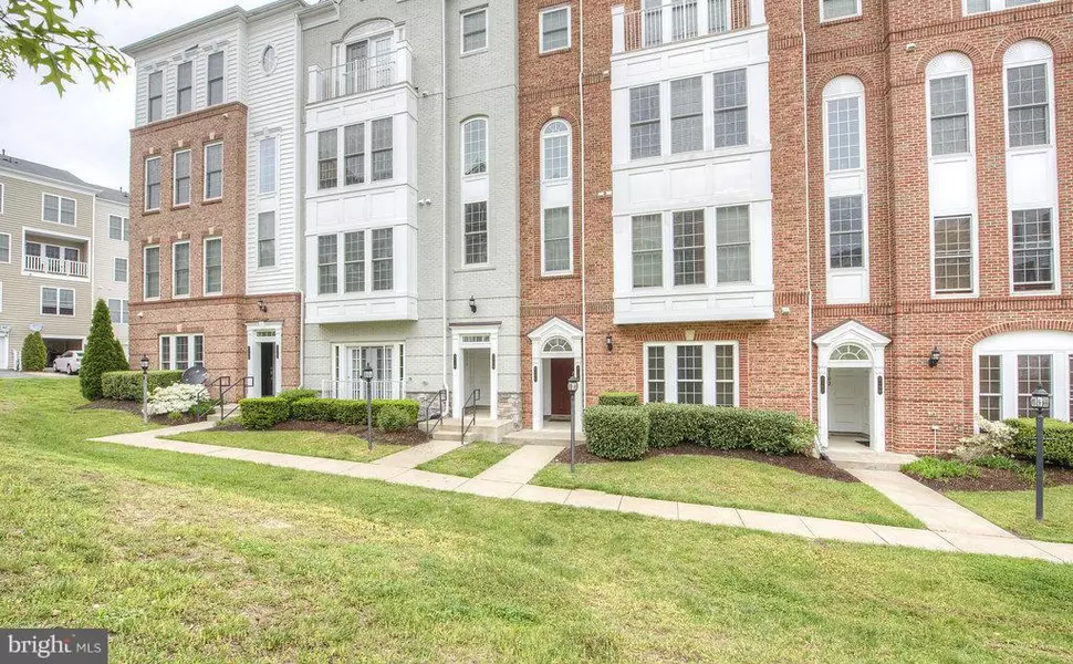 2110 CARTHAGE DR #427A, Woodbridge, VA 22191