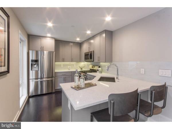 728 S SARTAIN ST #UNIT 3, Philadelphia, PA 19147