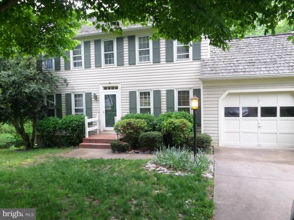 3114 CAVE CT, Woodbridge, VA 22192