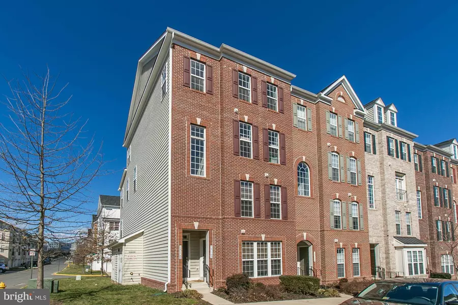 15164 KENTSHIRE DR #470, Woodbridge, VA 22191