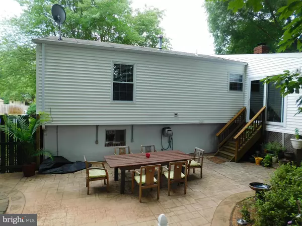 Woodbridge, VA 22193,14409 SUMMERTON LN