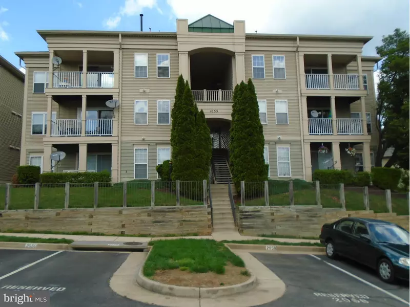 1055 GARDENVIEW LOOP #404, Woodbridge, VA 22191