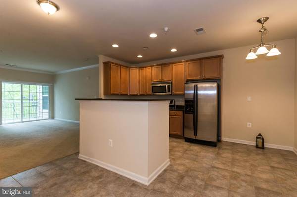 Manassas Park, VA 20111,9722 HOLMES PL #103