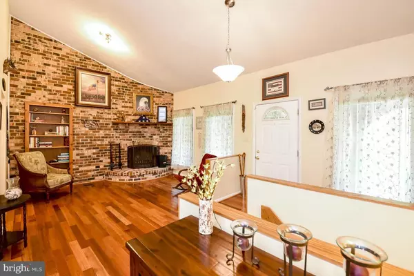 Manassas, VA 20112,12203 WOODLARK CT