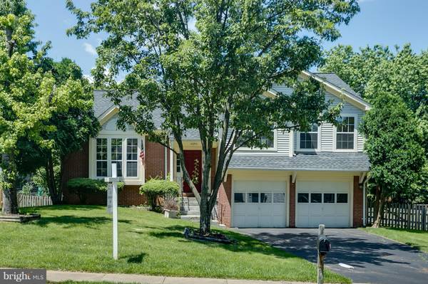 14690 STRATFORD DR, Woodbridge, VA 22193