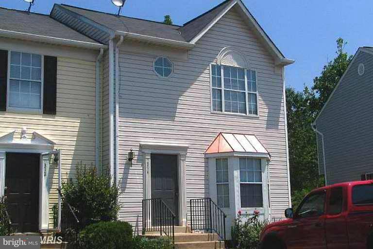 314 MOSEBY CT, Manassas Park, VA 20111