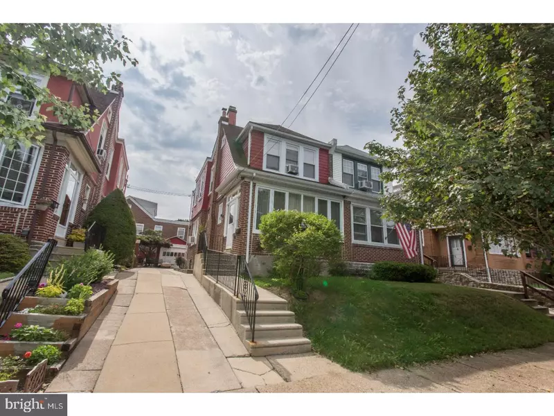 6835 OAKLEY ST, Philadelphia, PA 19111