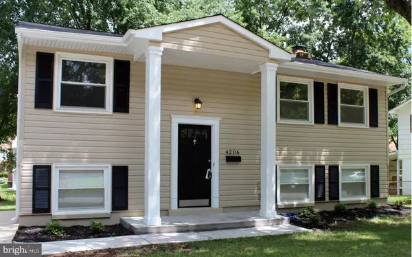 4206 HOFFMAN DR, Woodbridge, VA 22193