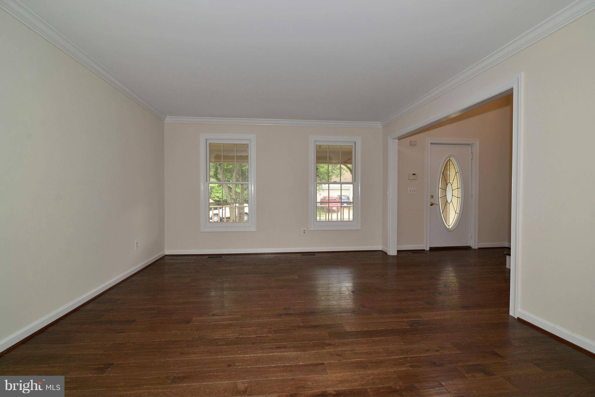 Manassas, VA 20110,10156 STRAWFLOWER LN